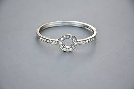 Elegáns ezüst gyűrű